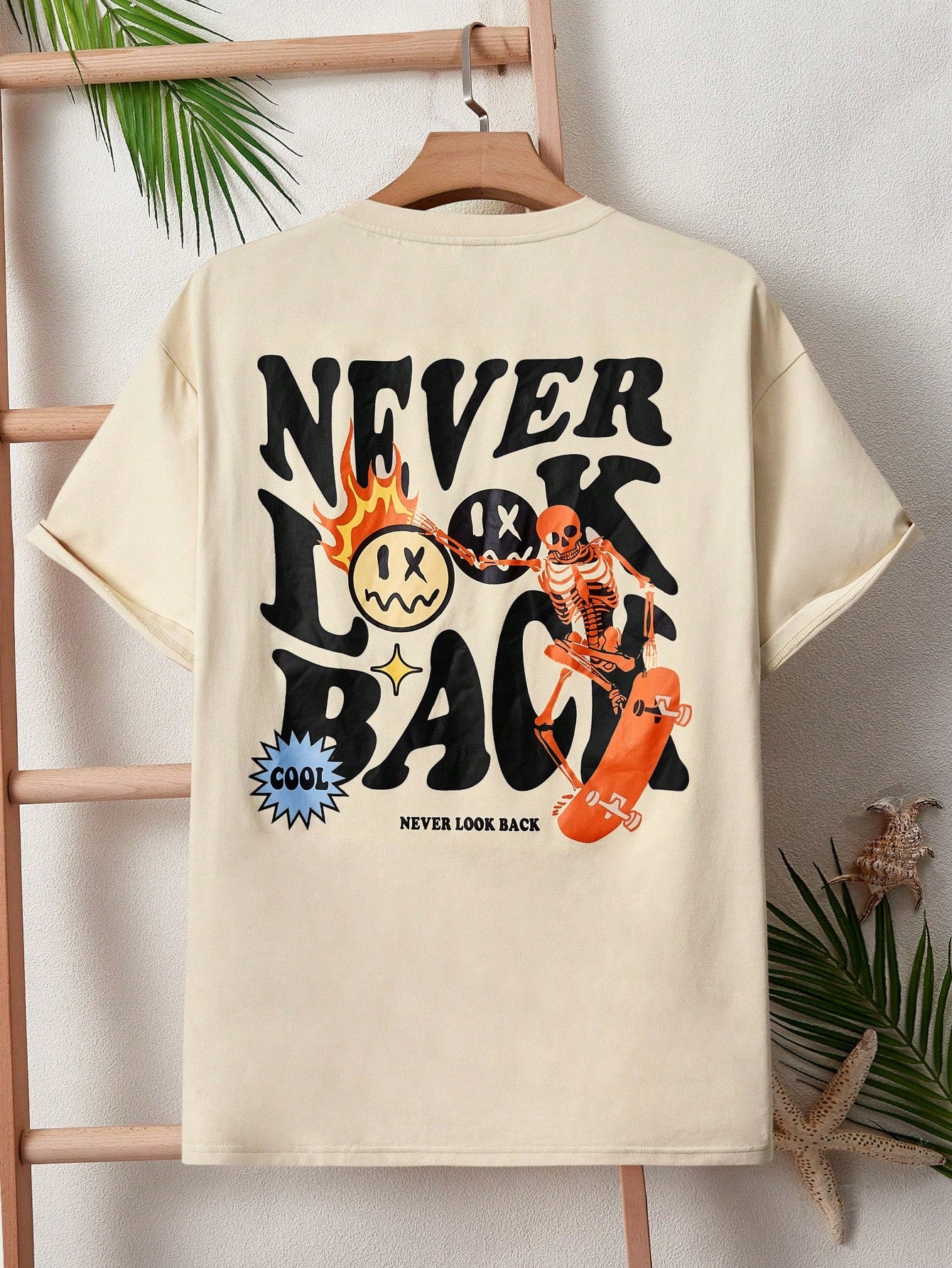 Never Look Back Graphic Tee