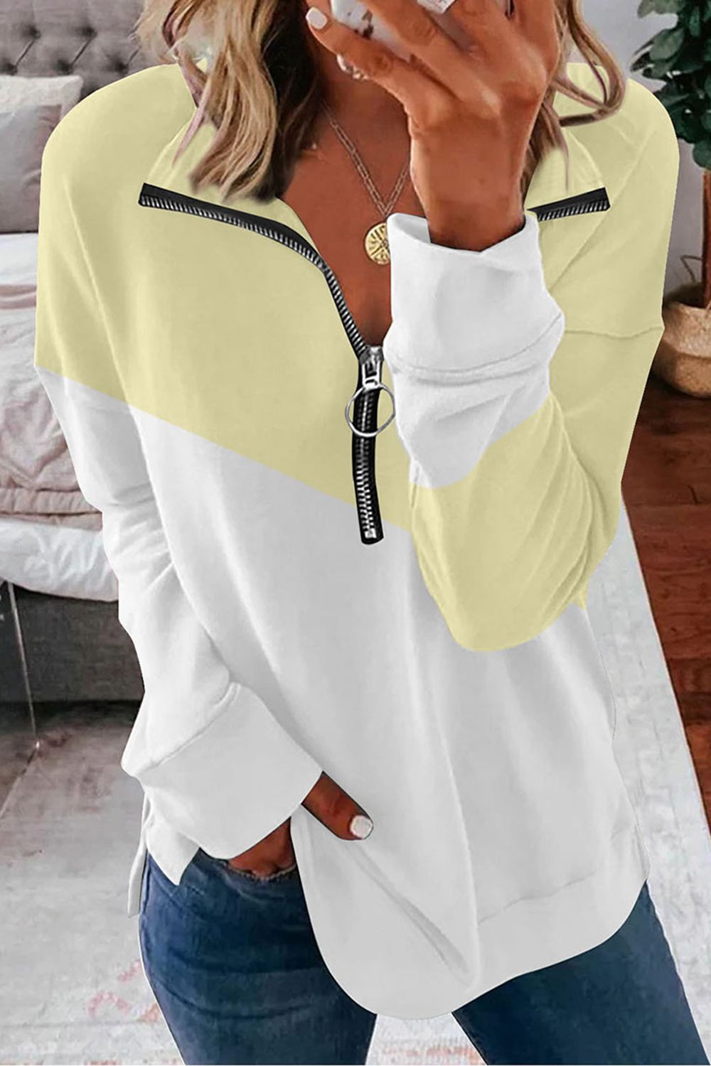 Contrast Zip-Up Collared Blouse